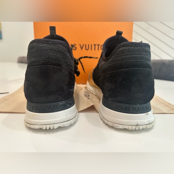 Louis Vuitton suede  athletic sneakers - fit like 9.5 - Picture 10 of 12